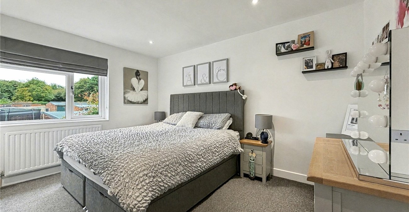 3 bedroom house for sale in Rainham | Robinson Michael & Jackson