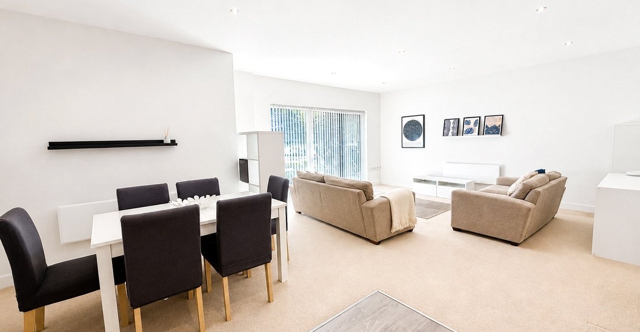 1 bedroom property for sale in London | Robinson Jackson