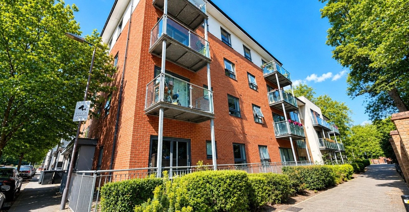 1 bedroom property for sale in London | Robinson Jackson
