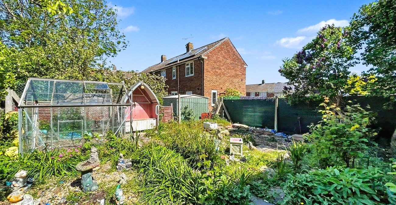 3 bedroom house for sale in Twydall | Robinson Michael & Jackson