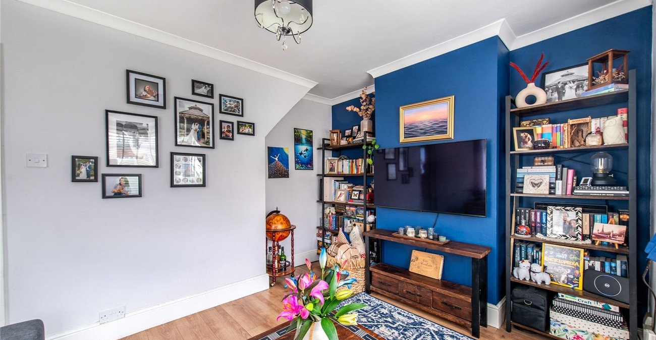 2 bedroom house for sale in Maidstone | Robinson Michael & Jackson