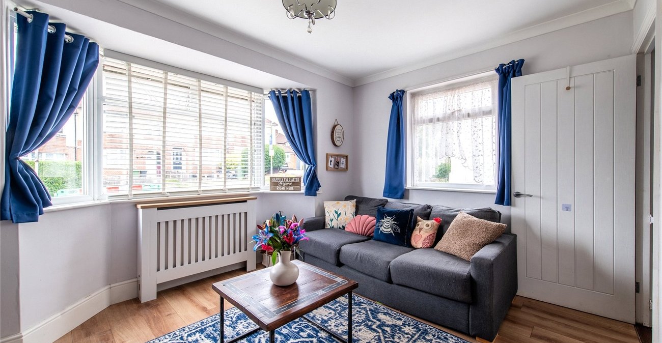 2 bedroom house for sale in Maidstone | Robinson Michael & Jackson