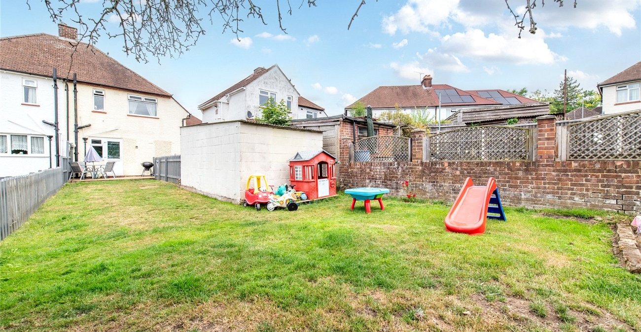 2 bedroom house for sale in Maidstone | Robinson Michael & Jackson