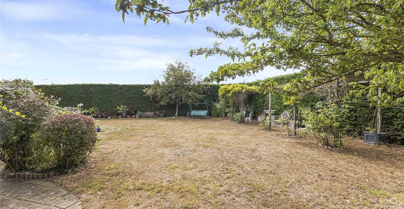 5 bedroom house for sale in Upper Stoke | Robinson Michael & Jackson