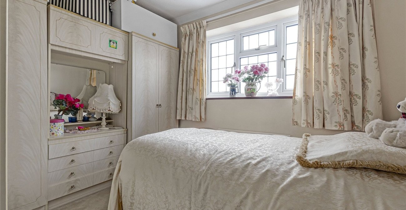 5 bedroom house for sale in Upper Stoke | Robinson Michael & Jackson