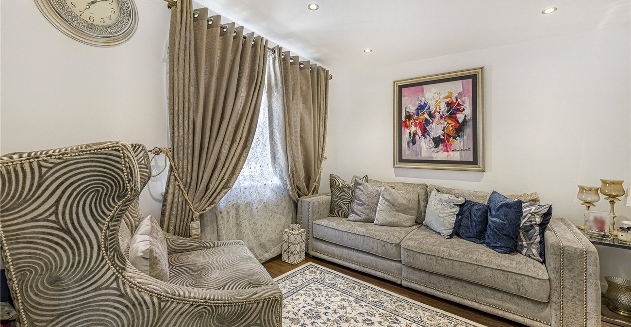 4 bedroom house for sale in Swanley | Robinson Jackson