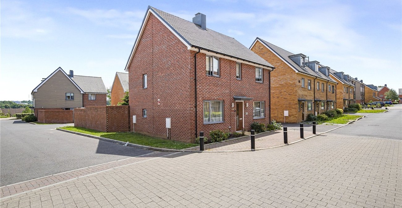 4 bedroom house for sale in Swanley | Robinson Jackson
