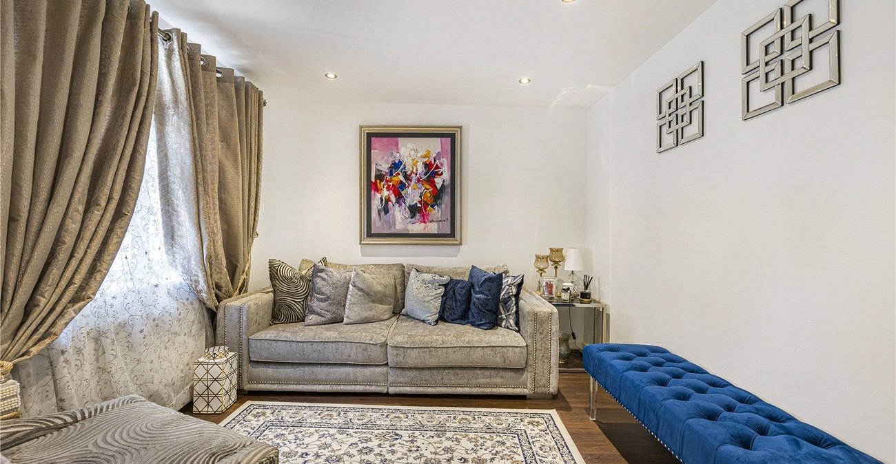 4 bedroom house for sale in Swanley | Robinson Jackson