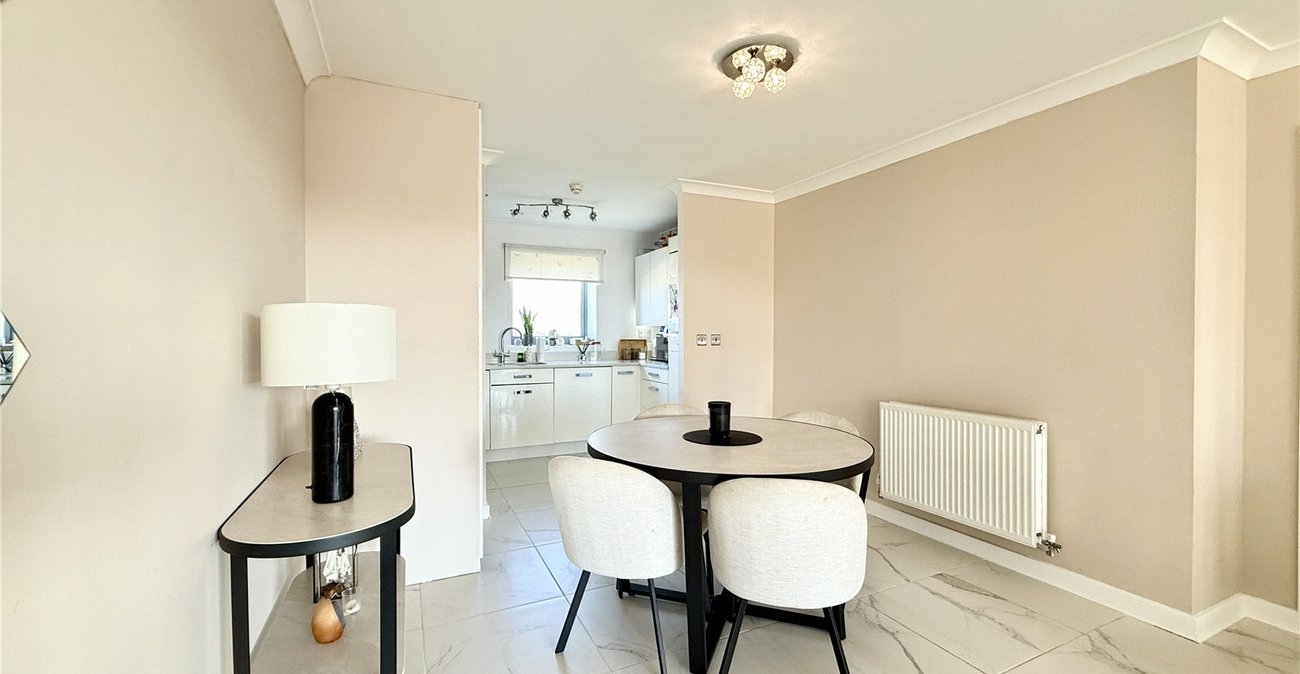 2 bedroom property for sale in Swanley | Robinson Jackson