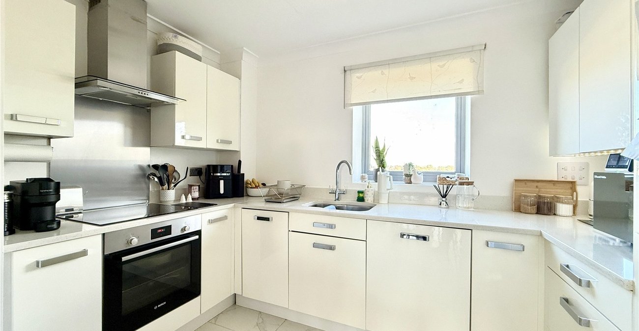 2 bedroom property for sale in Swanley | Robinson Jackson