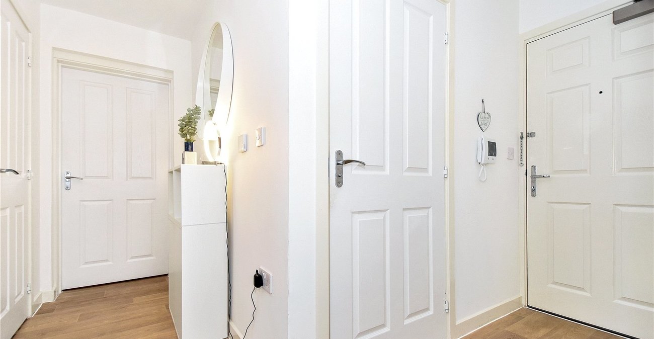 2 bedroom property for sale in Swanley | Robinson Jackson