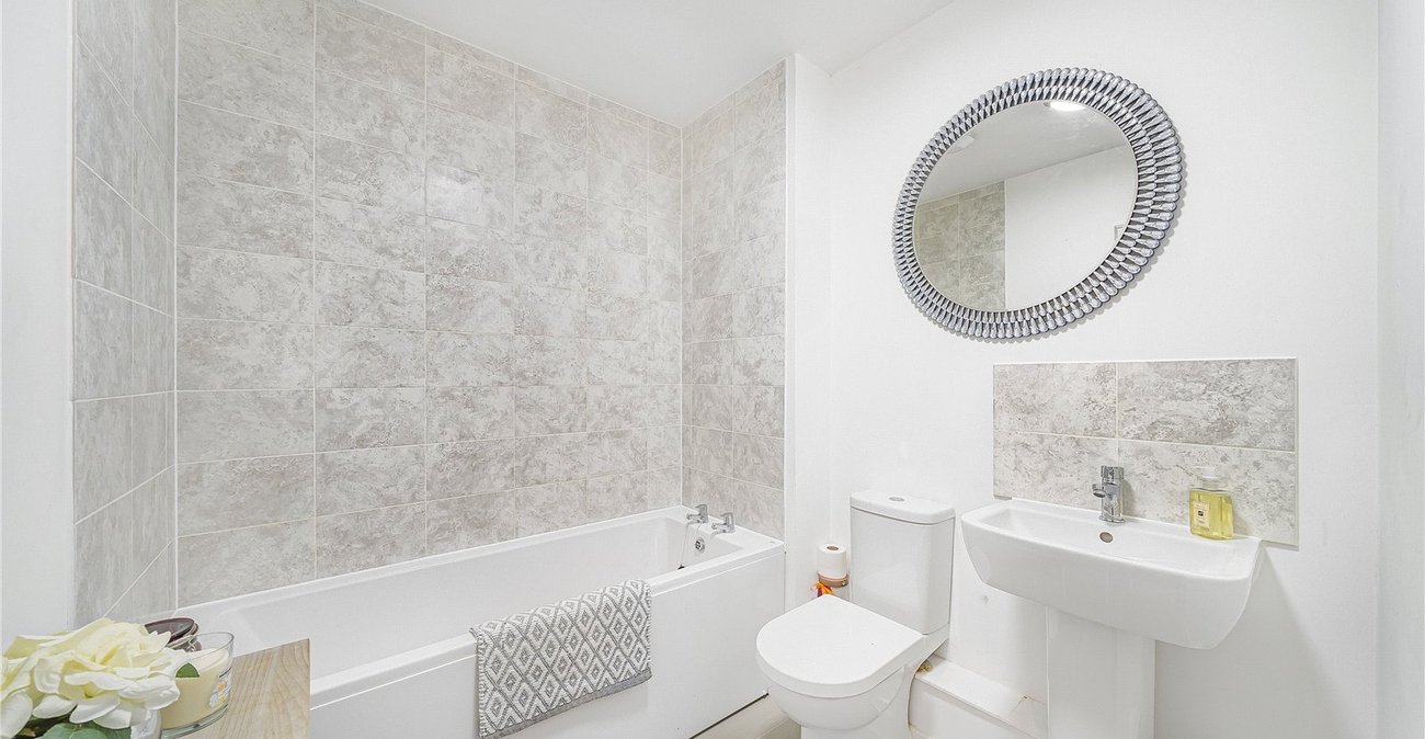 2 bedroom property for sale in Swanley | Robinson Jackson