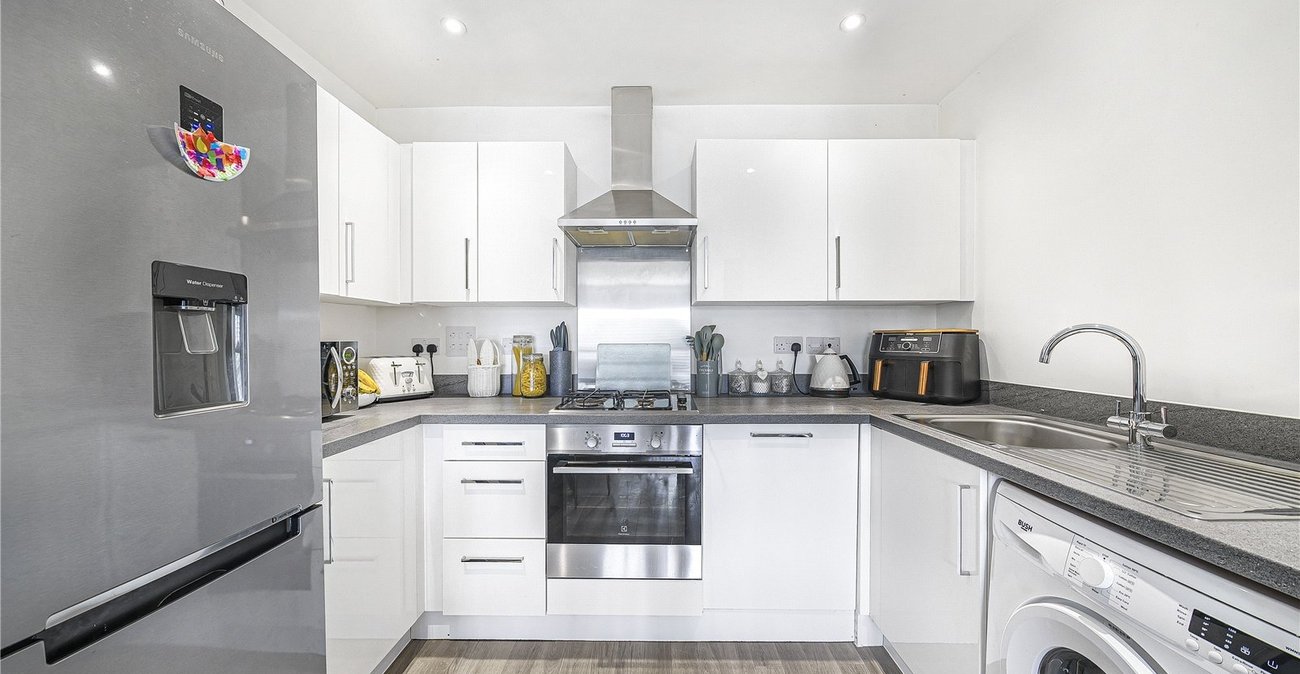 2 bedroom property for sale in Swanley | Robinson Jackson