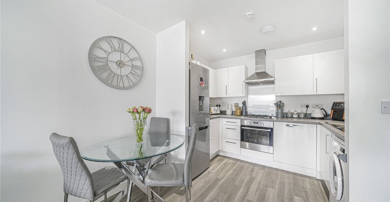 2 bedroom property for sale in Swanley | Robinson Jackson