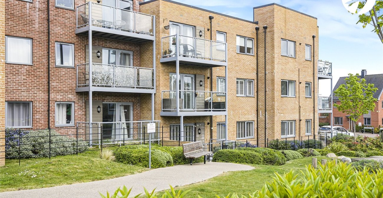 2 bedroom property for sale in Swanley | Robinson Jackson
