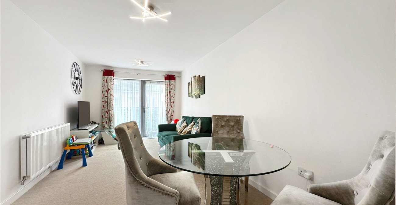 2 bedroom property for sale in Swanley | Robinson Jackson
