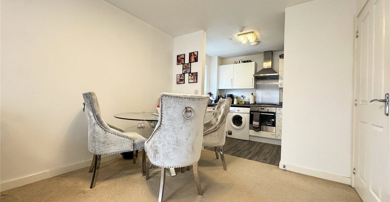 2 bedroom property for sale in Swanley | Robinson Jackson