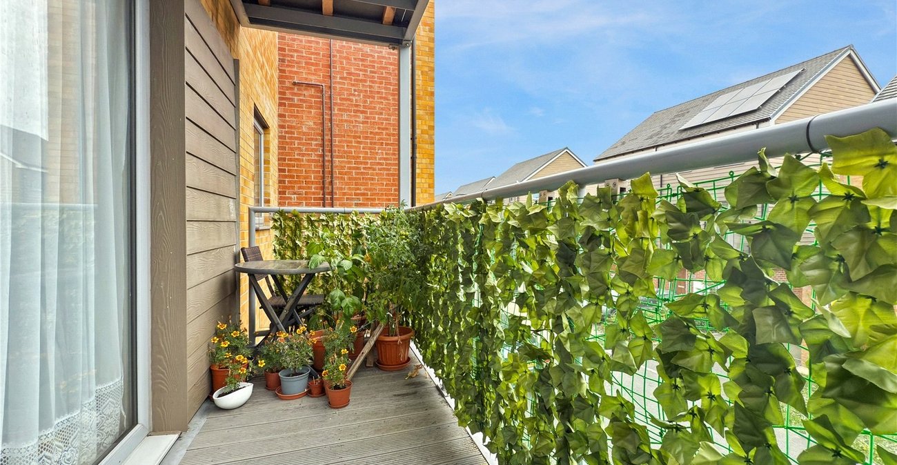 2 bedroom property for sale in Swanley | Robinson Jackson