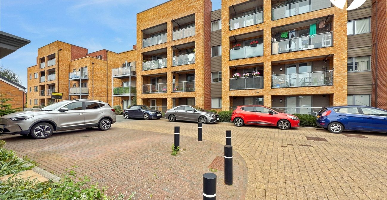 2 bedroom property for sale in Swanley | Robinson Jackson