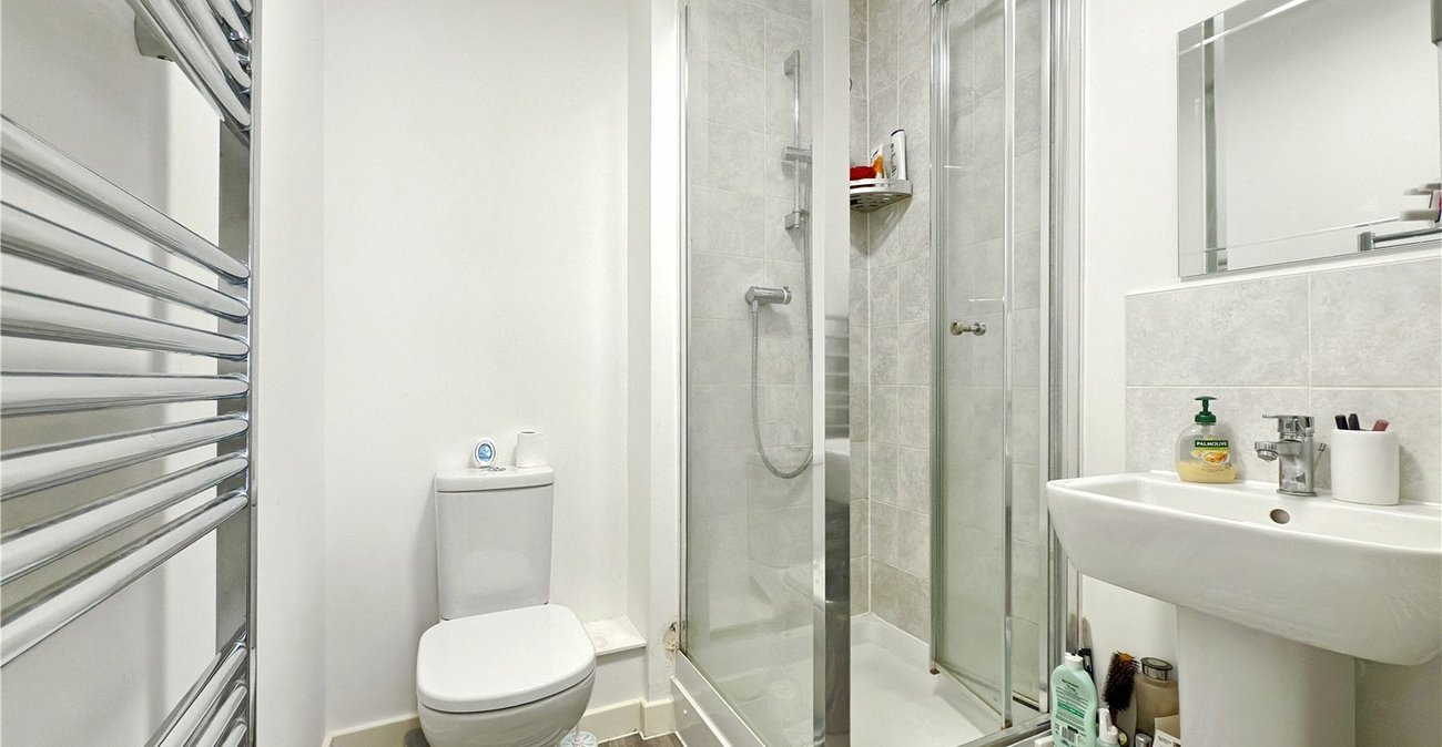 2 bedroom property for sale in Swanley | Robinson Jackson