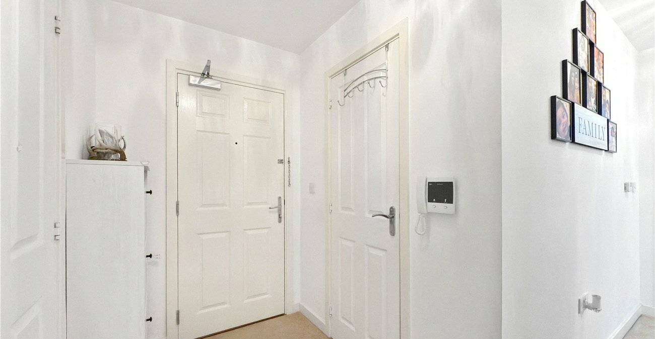 2 bedroom property for sale in Swanley | Robinson Jackson