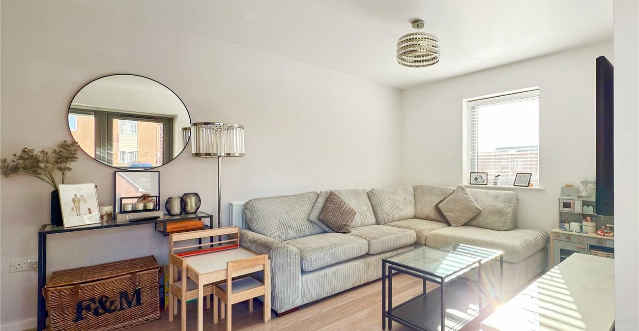 2 bedroom property for sale in Swanley | Robinson Jackson