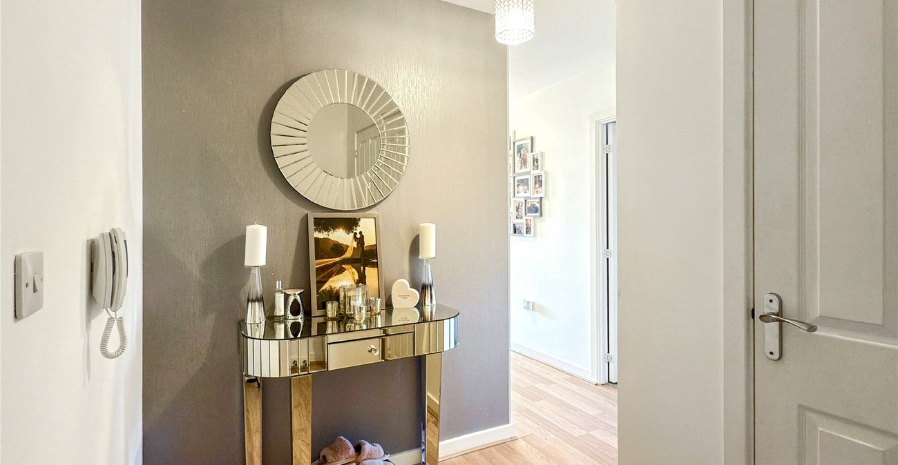 2 bedroom property for sale in Swanley | Robinson Jackson