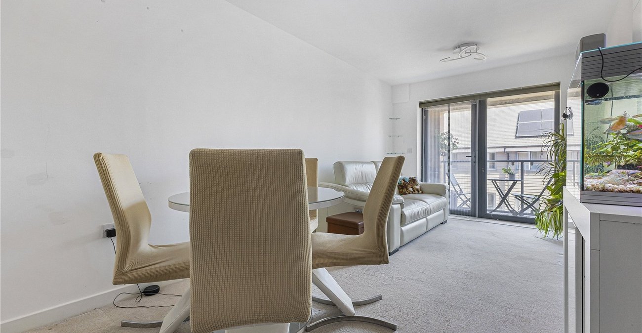 2 bedroom property for sale in Swanley | Robinson Jackson