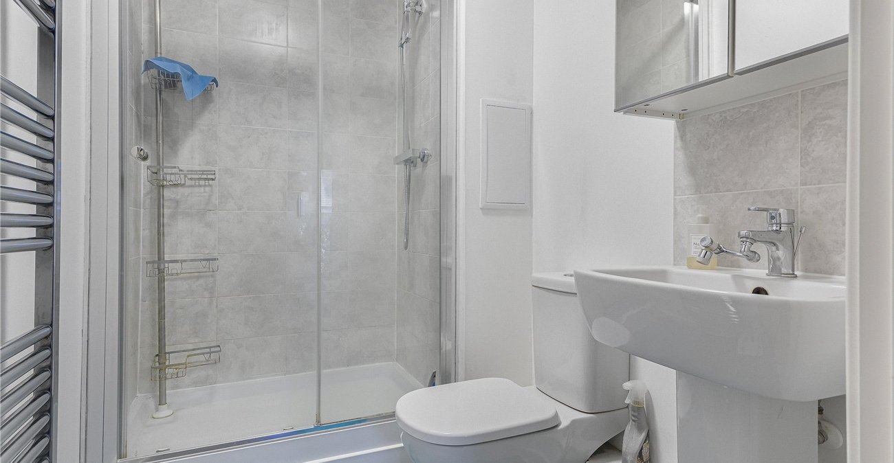 2 bedroom property for sale in Swanley | Robinson Jackson