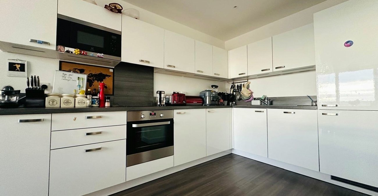 3 bedroom property for sale in Adenmore Road | Robinson Jackson