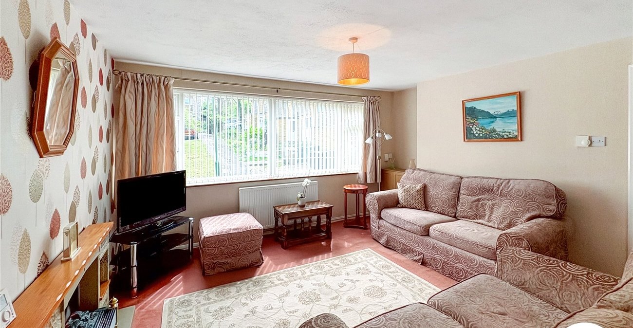 3 bedroom property for sale in Maidstone | Robinson Michael & Jackson