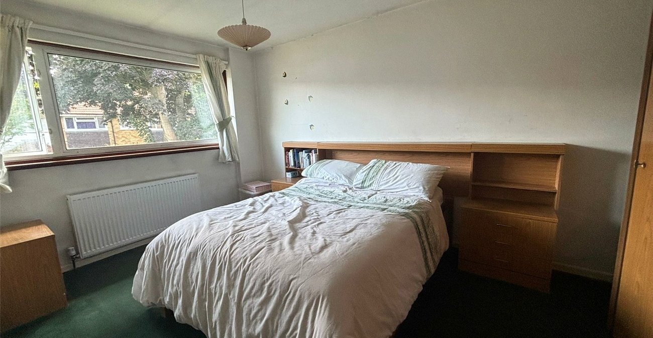 3 bedroom house for sale in Northfleet | Robinson Michael & Jackson