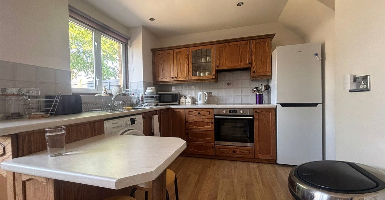 3 bedroom house for sale in Northfleet | Robinson Michael & Jackson