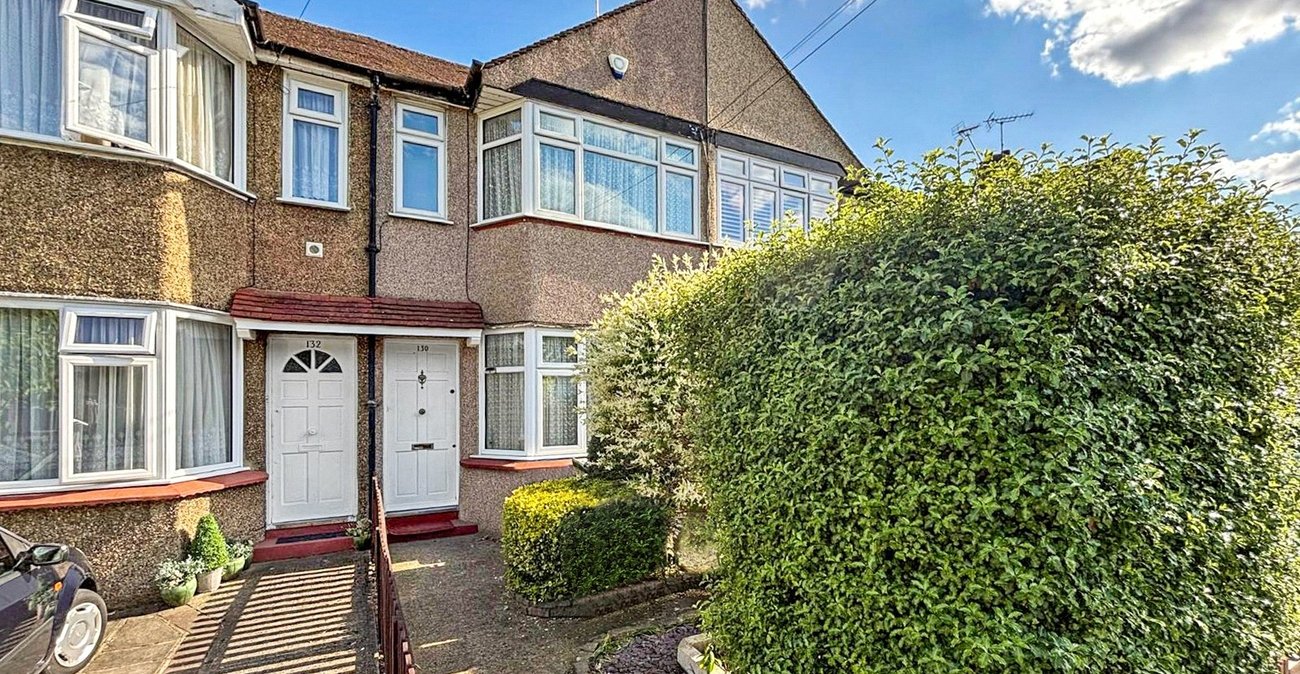 2 bedroom house for sale in Bexley | Robinson Jackson