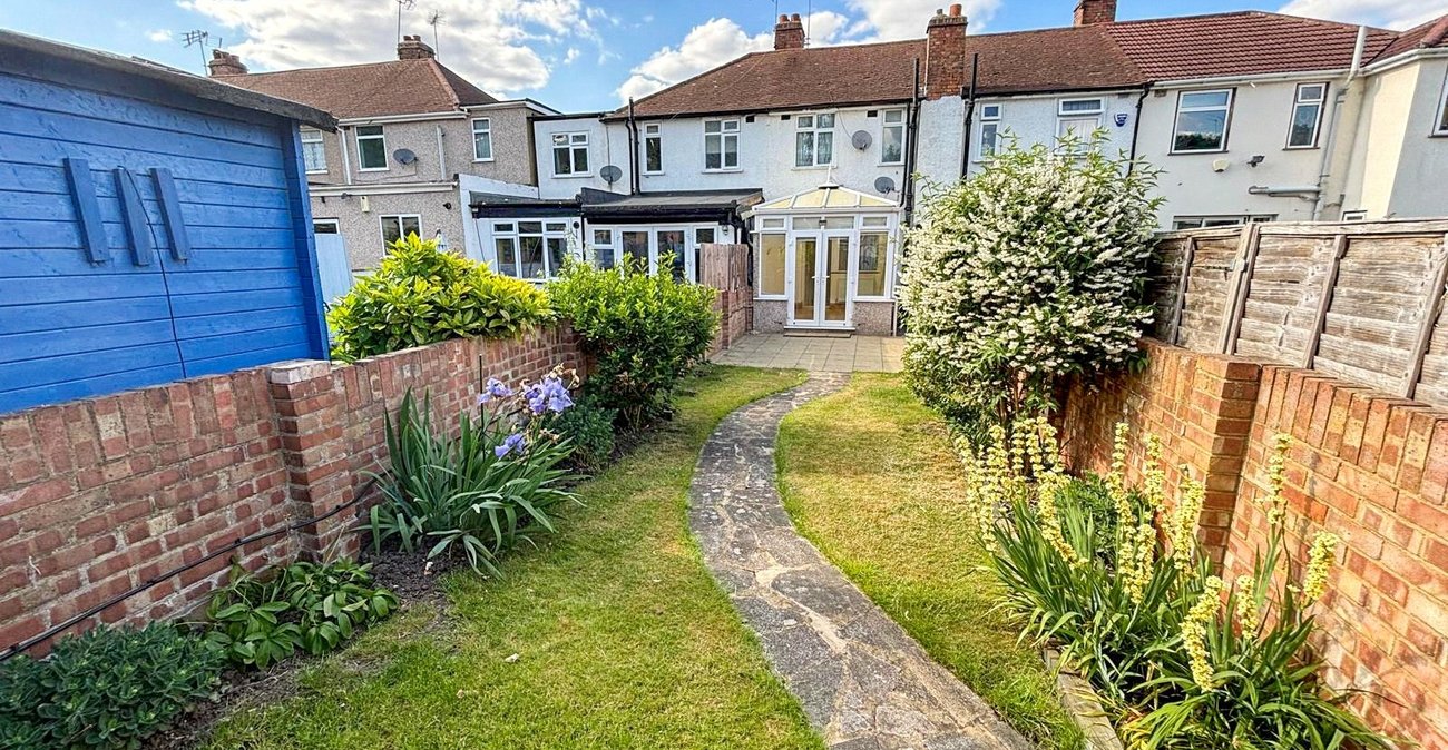 2 bedroom house for sale in Bexley | Robinson Jackson