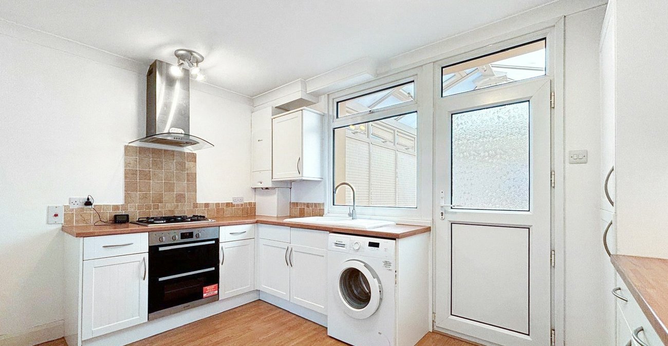 2 bedroom house for sale in Bexley | Robinson Jackson