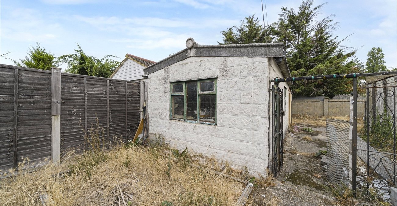 3 bedroom house for sale in Dartford | Robinson Jackson