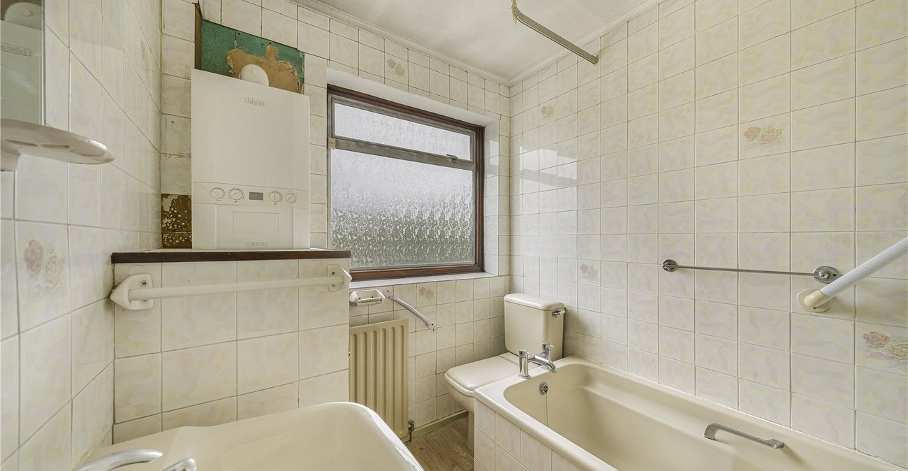 3 bedroom house for sale in Dartford | Robinson Jackson