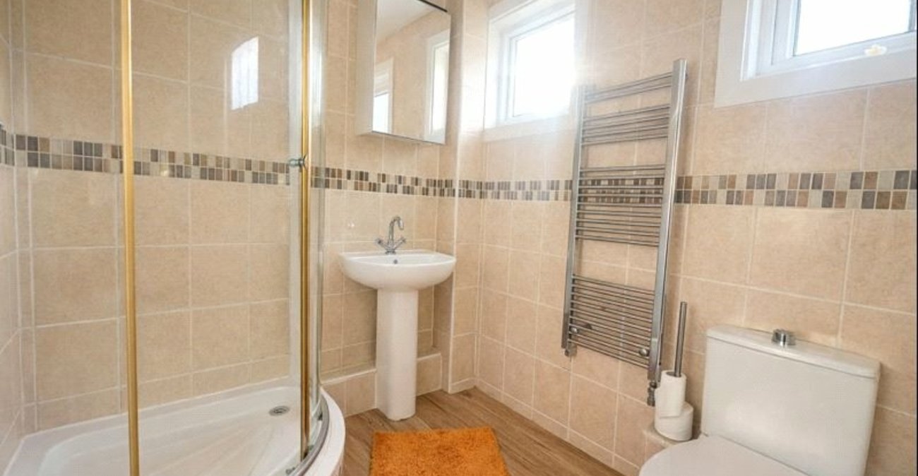 2 bedroom house for sale in Gravesend | Robinson Michael & Jackson