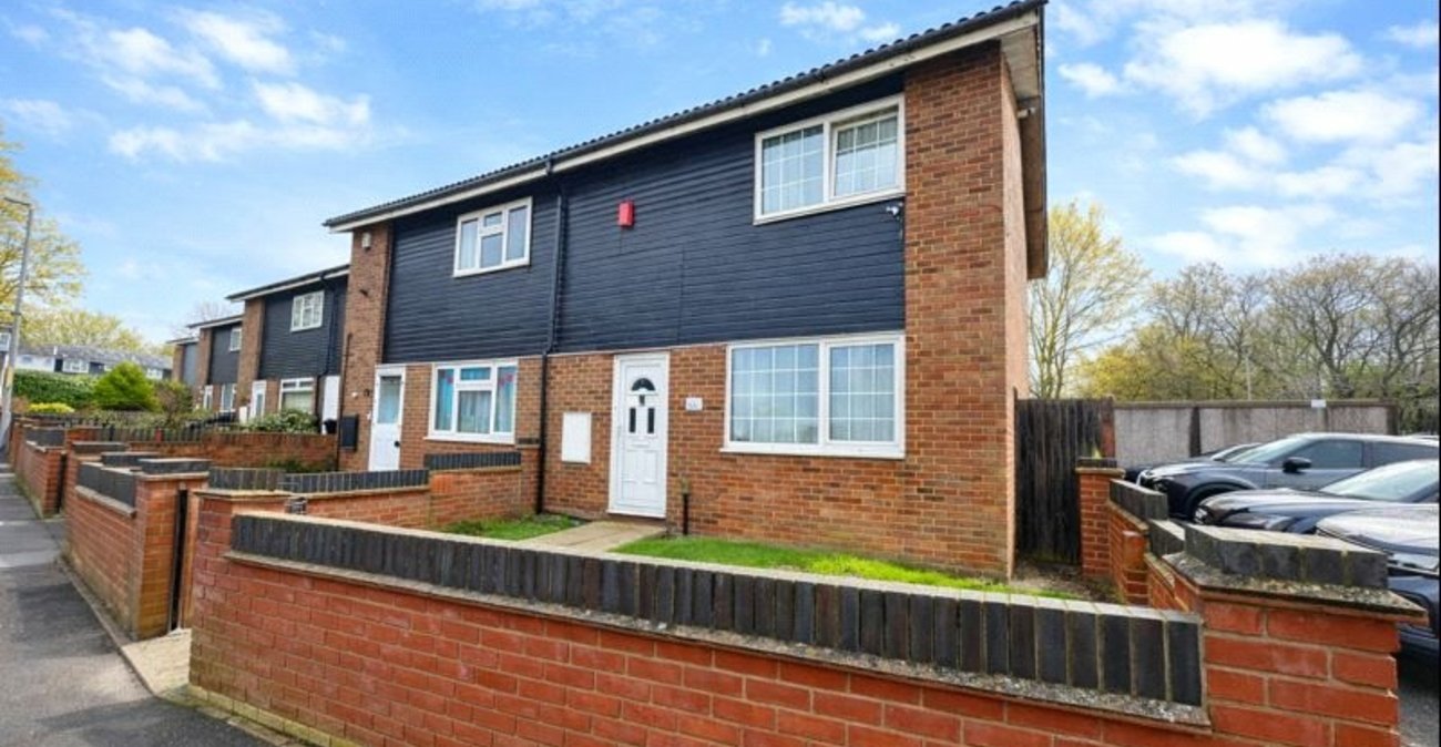 2 bedroom house for sale in Gravesend | Robinson Michael & Jackson