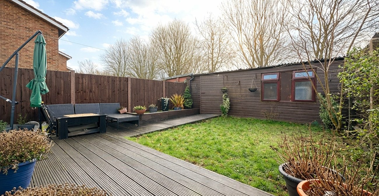 2 bedroom house for sale in Gravesend | Robinson Michael & Jackson