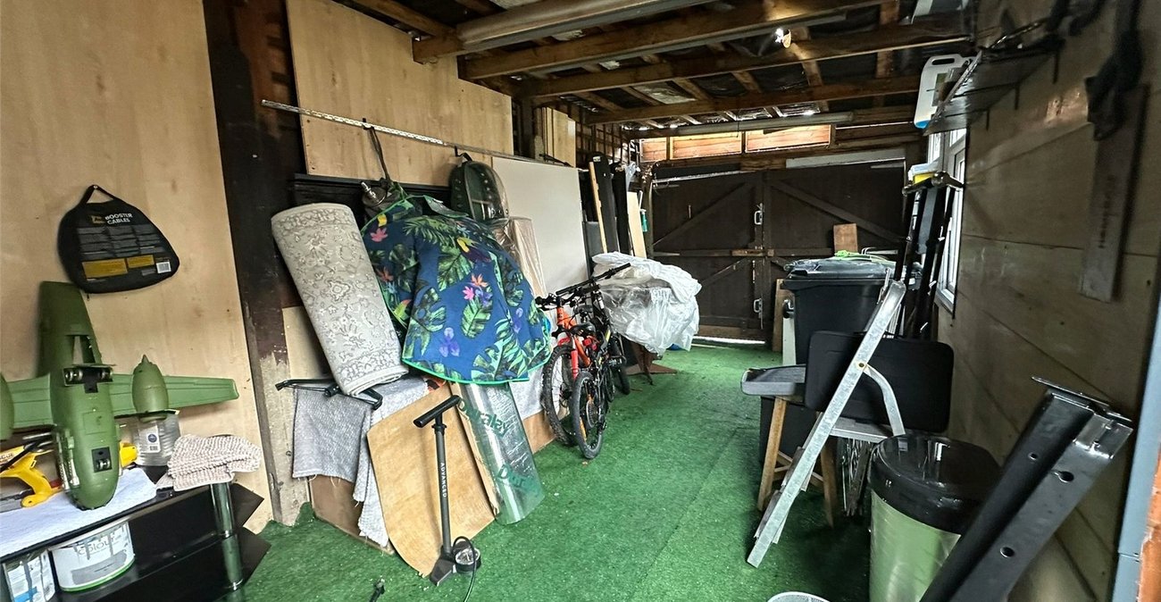 2 bedroom house for sale in Gravesend | Robinson Michael & Jackson