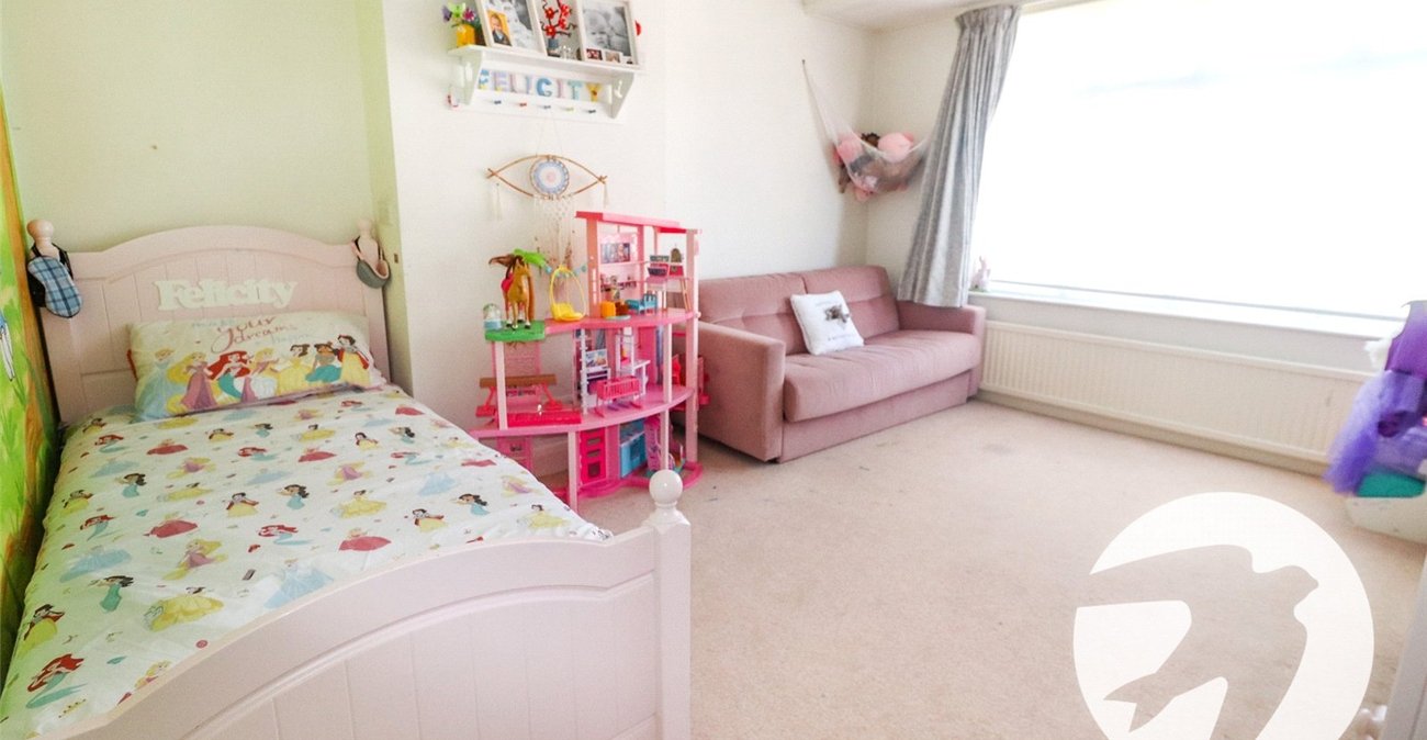 4 bedroom house for sale in Erith | Robinson Jackson
