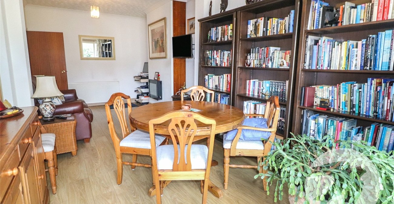 3 bedroom house for sale in Northumberland Heath | Robinson Jackson