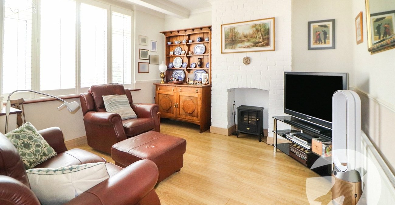 3 bedroom house for sale in Northumberland Heath | Robinson Jackson