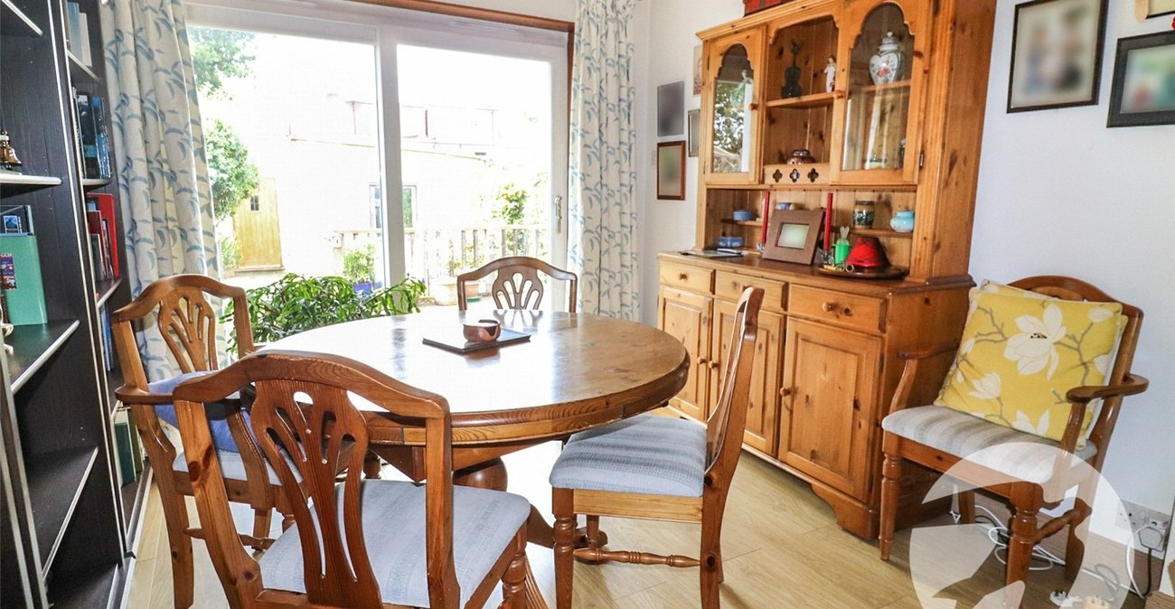 3 bedroom house for sale in Northumberland Heath | Robinson Jackson