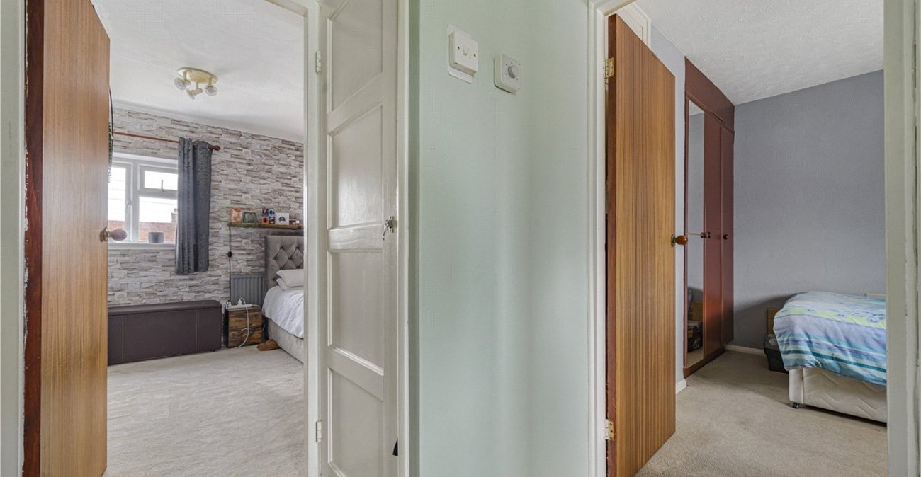 2 bedroom house for sale in Orpington | Robinson Jackson