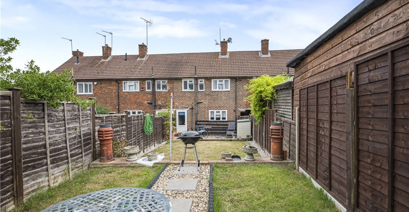 2 bedroom house for sale in Orpington | Robinson Jackson