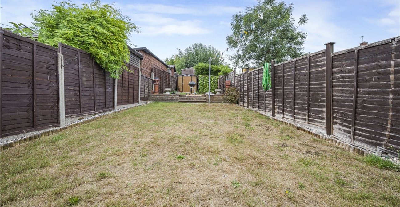 2 bedroom house for sale in Orpington | Robinson Jackson