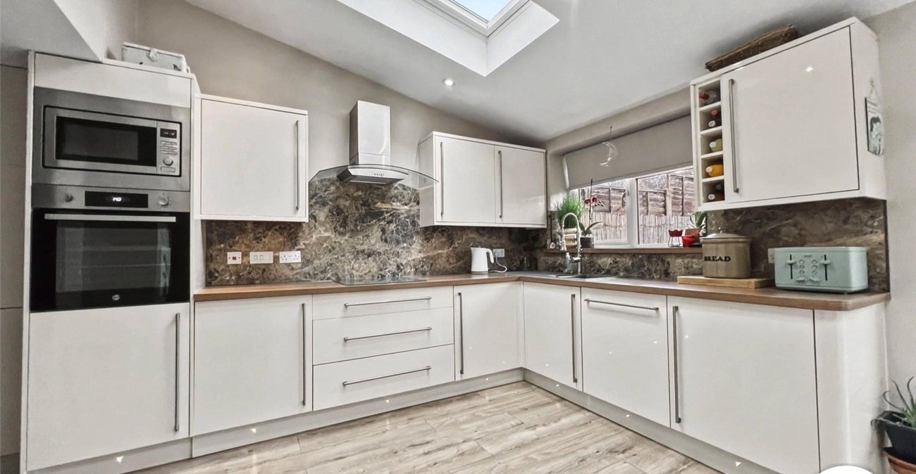 3 bedroom house for sale in Rochester | Robinson Michael & Jackson